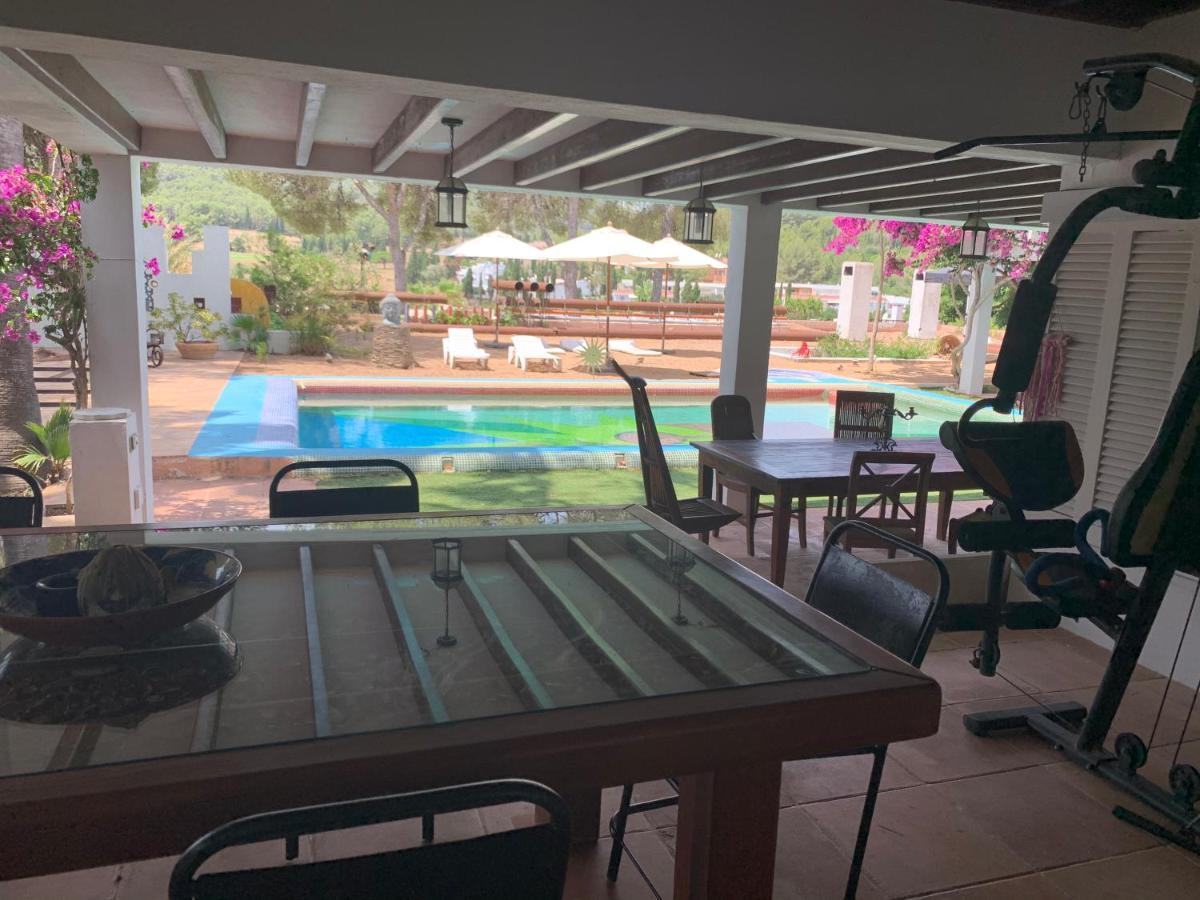 Ibiza Paradise Bed & Breakfast Santa Eularia des Riu Exterior foto