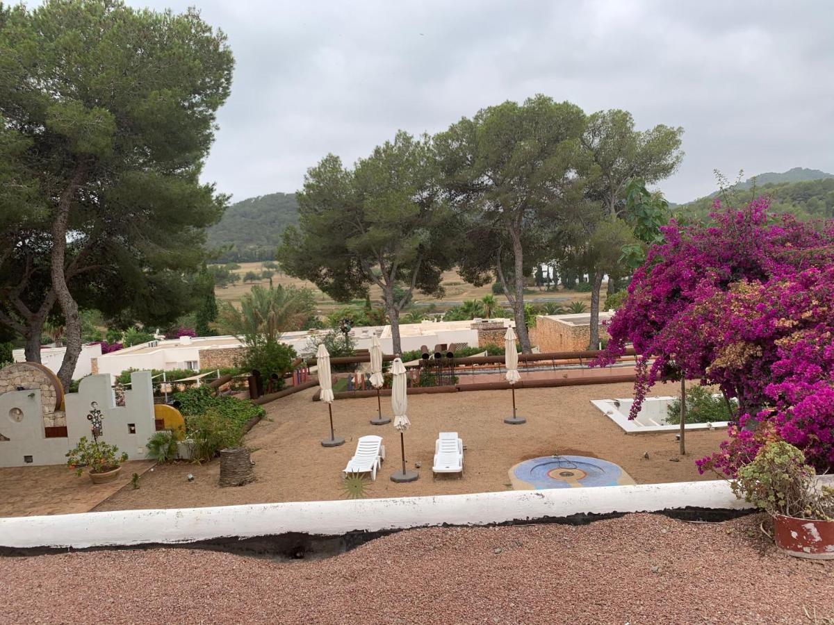 Ibiza Paradise Bed & Breakfast Santa Eularia des Riu Exterior foto